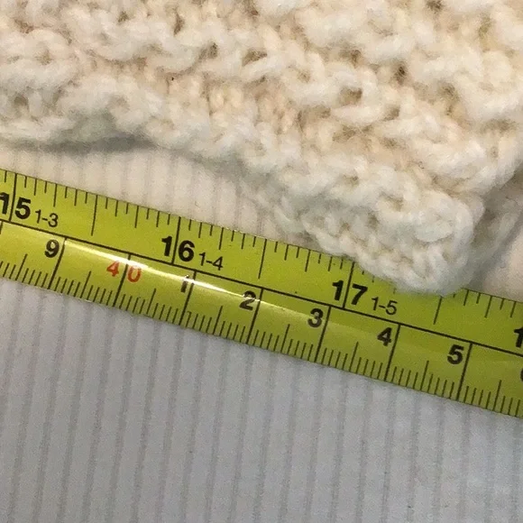 Bonner of Ireland Handknit Aran Cardigan - Picture 9 of 10